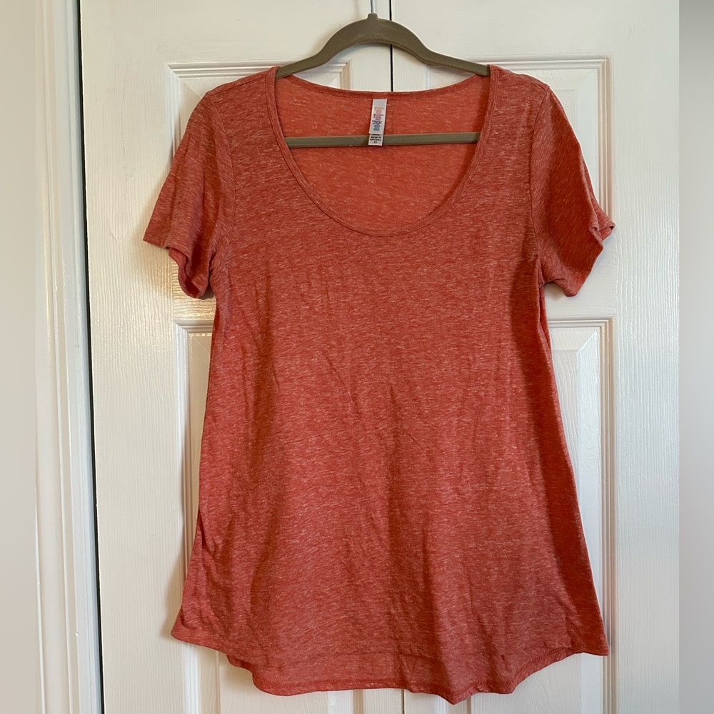 LuLaRoe Classic-T